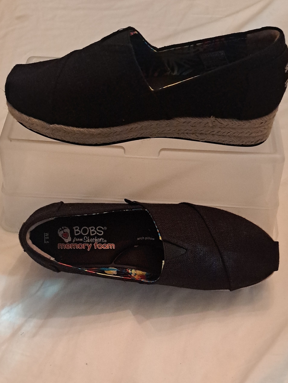 Black Memory Foam Skechers Slip-Ons